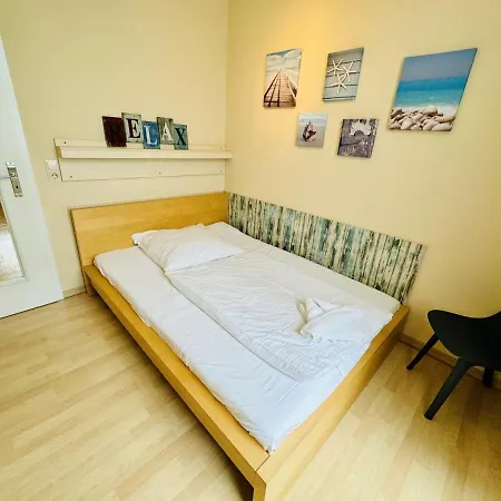 Apartment Warnesonne *